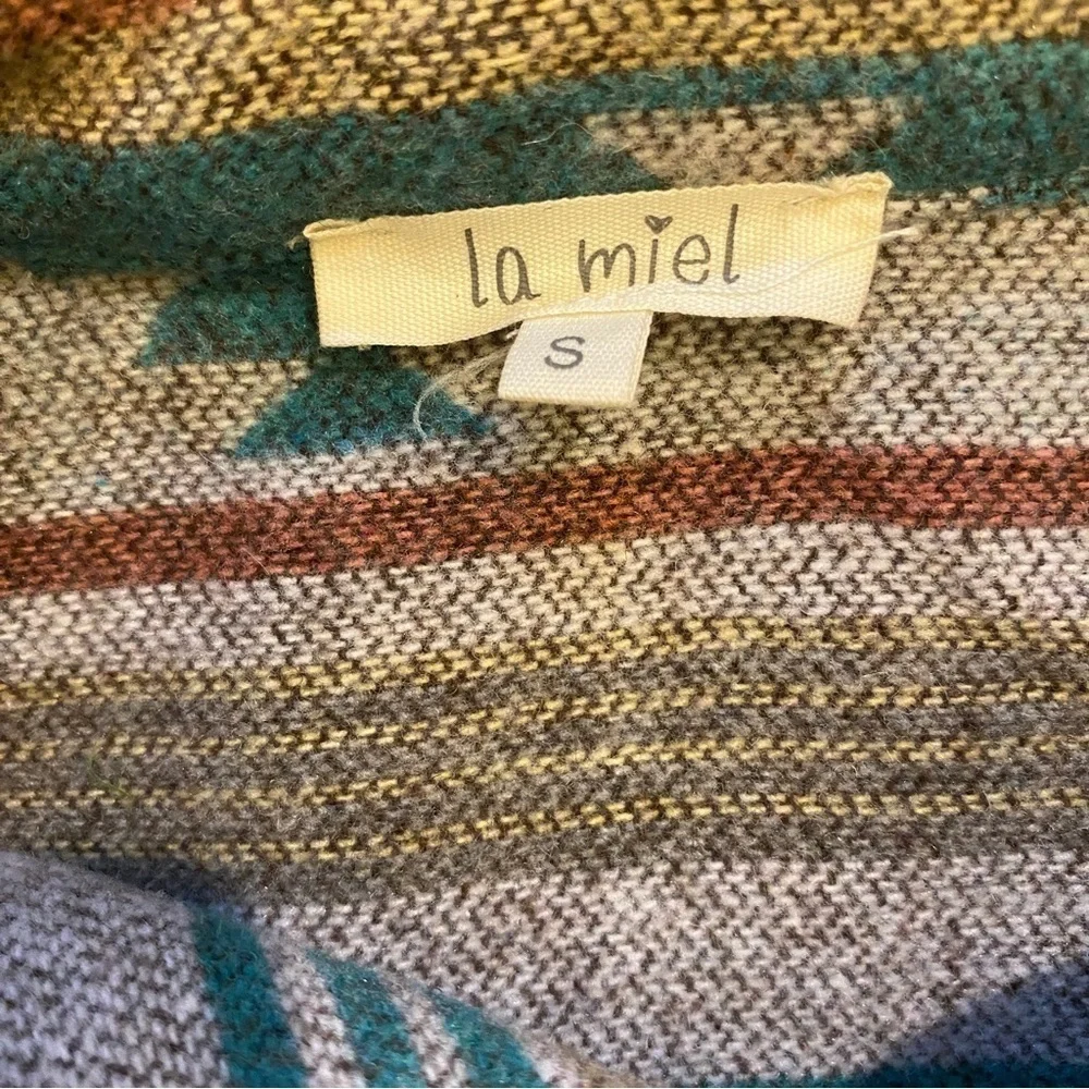 La Miel Size Small Aztec Shacket Western Shirt Jacket Frayed Hems Cowgirl